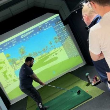 Image for x2 18 Hole Golf Simulator Experiences for up to 4 players